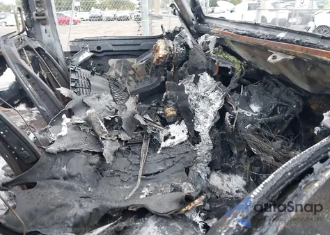 2020 Jeep Wrangler Unlimited Sahara 4X4 z USA, uszkodzony, nr VIN 1C4HJXEG8LW184085